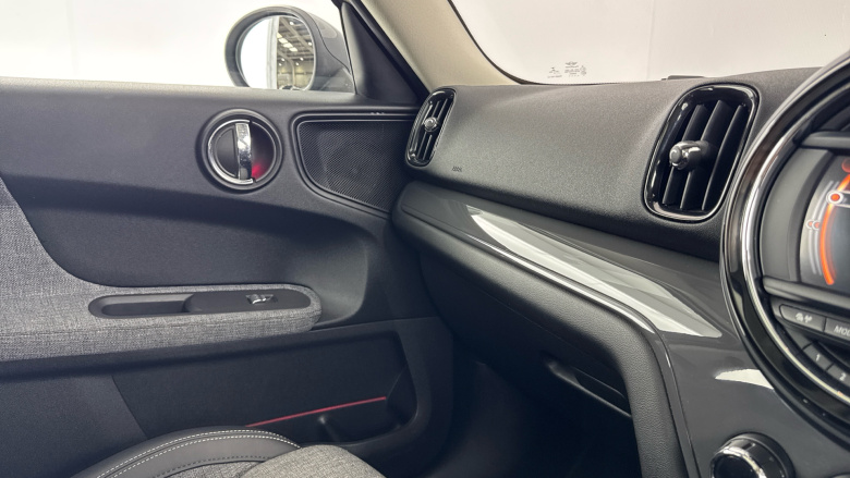 MINI Countryman 1.5 Cooper ALL4 5dr Petrol Hatchback